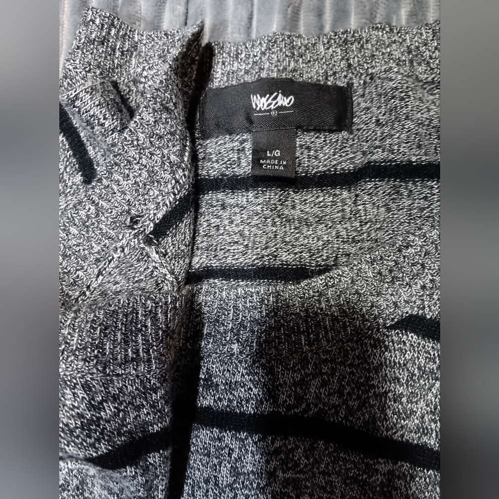 Mossimo - Knitted Long-sleeve Shirt w/ Horizontal Stripes - Gray, Black - L/G - Picture 3 of 8